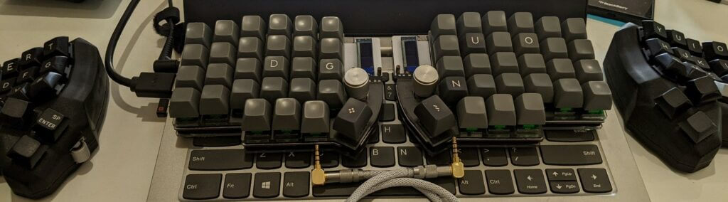 split keyboards with keywells